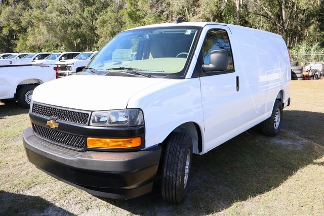 New 2025 Chevrolet Express 2500 - photo 2