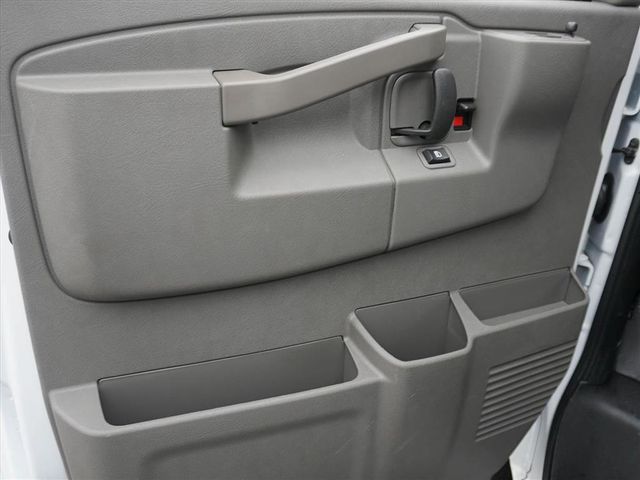 New 2025 Chevrolet Express 2500 Empty Cargo Van - photo 6