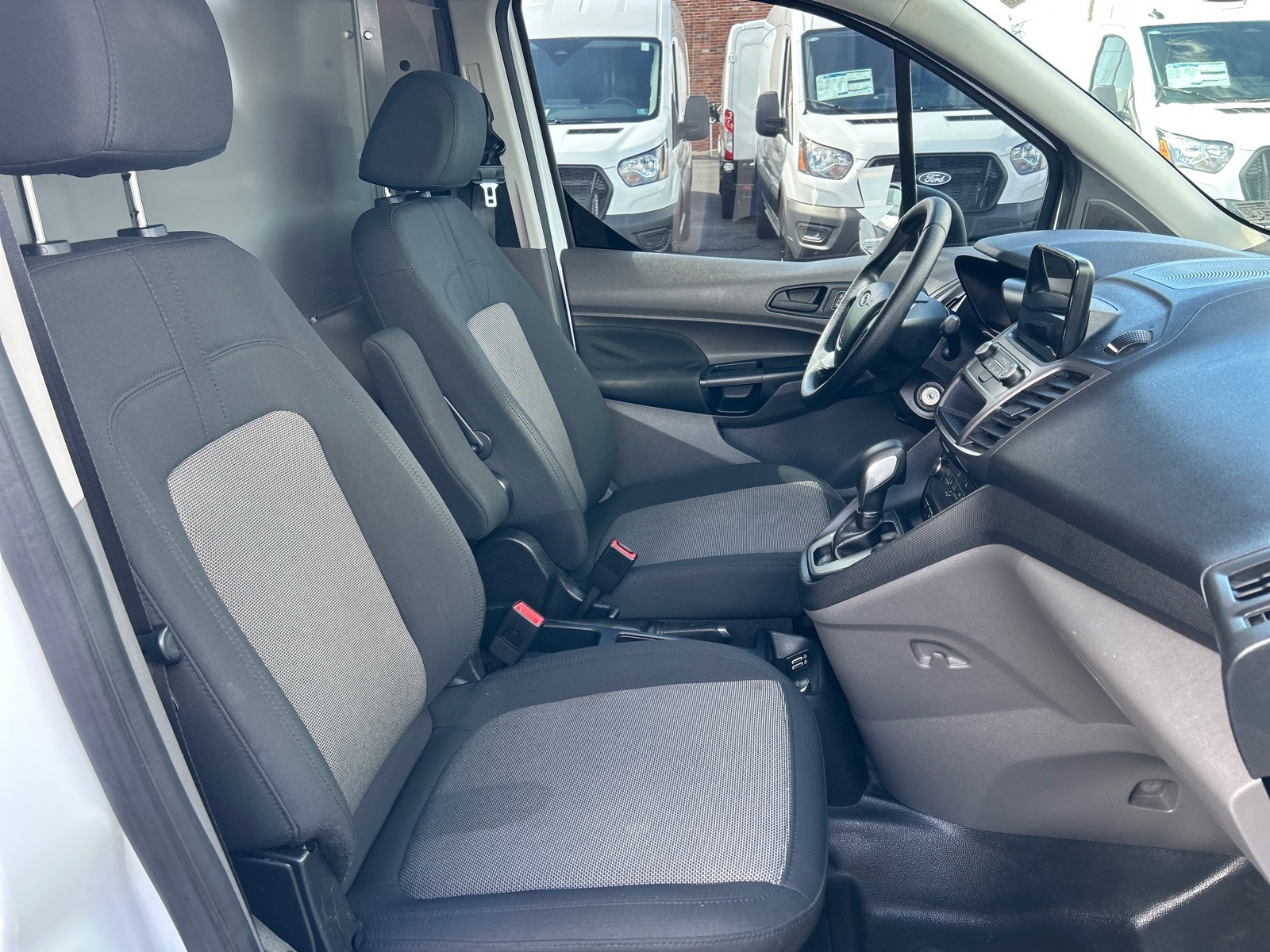 Used 2019 Ford Transit Connect Empty Cargo Van - photo 11