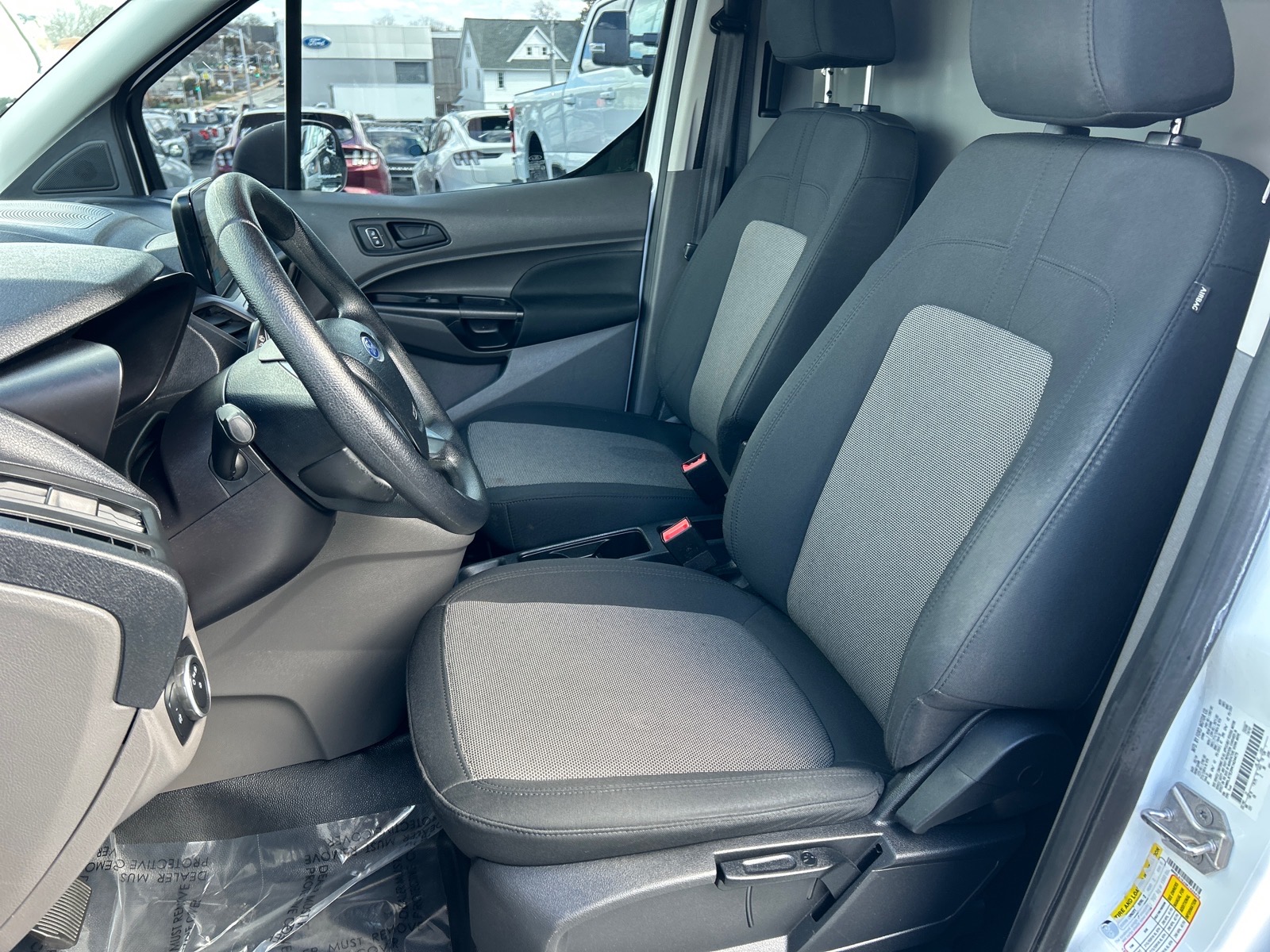 Used 2019 Ford Transit Connect Empty Cargo Van - photo 3