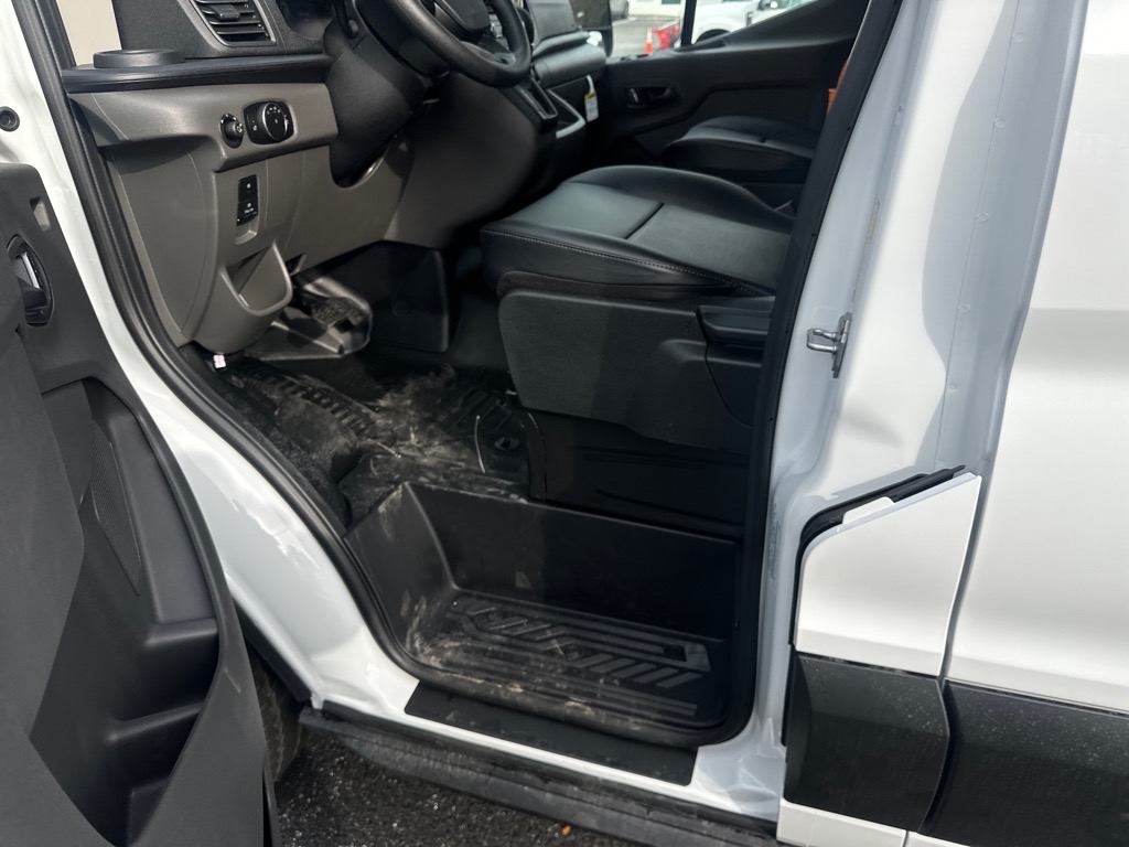 New 2026 Ford Transit 250 Low Roof Empty Cargo Van - photo 35