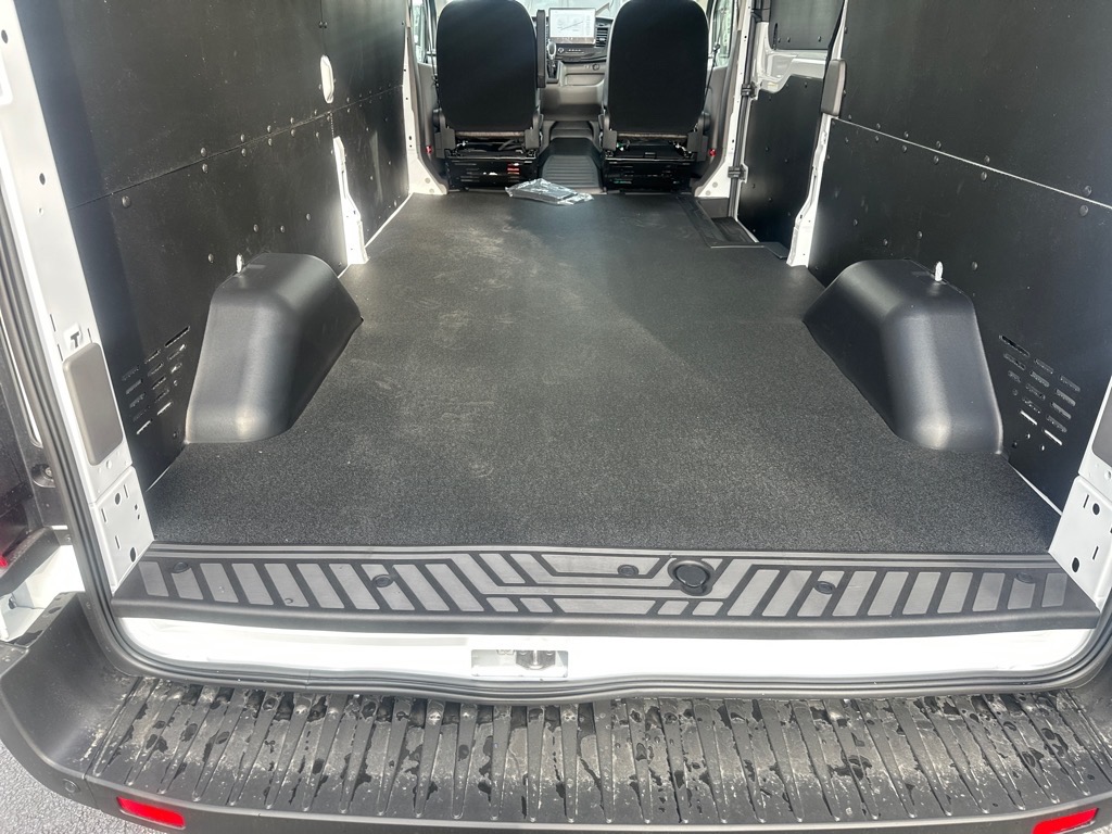 New 2026 Ford Transit 250 Medium Roof Empty Cargo Van - photo 24
