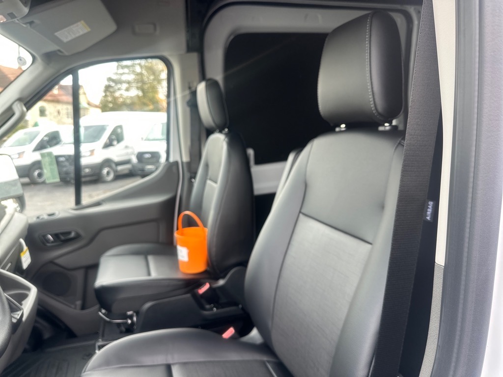 New 2026 Ford Transit 250 Medium Roof Empty Cargo Van - photo 31