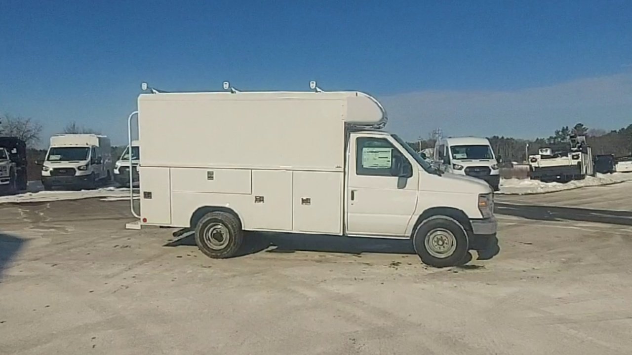 New 2026 Ford E-350 Cutaway - photo 13
