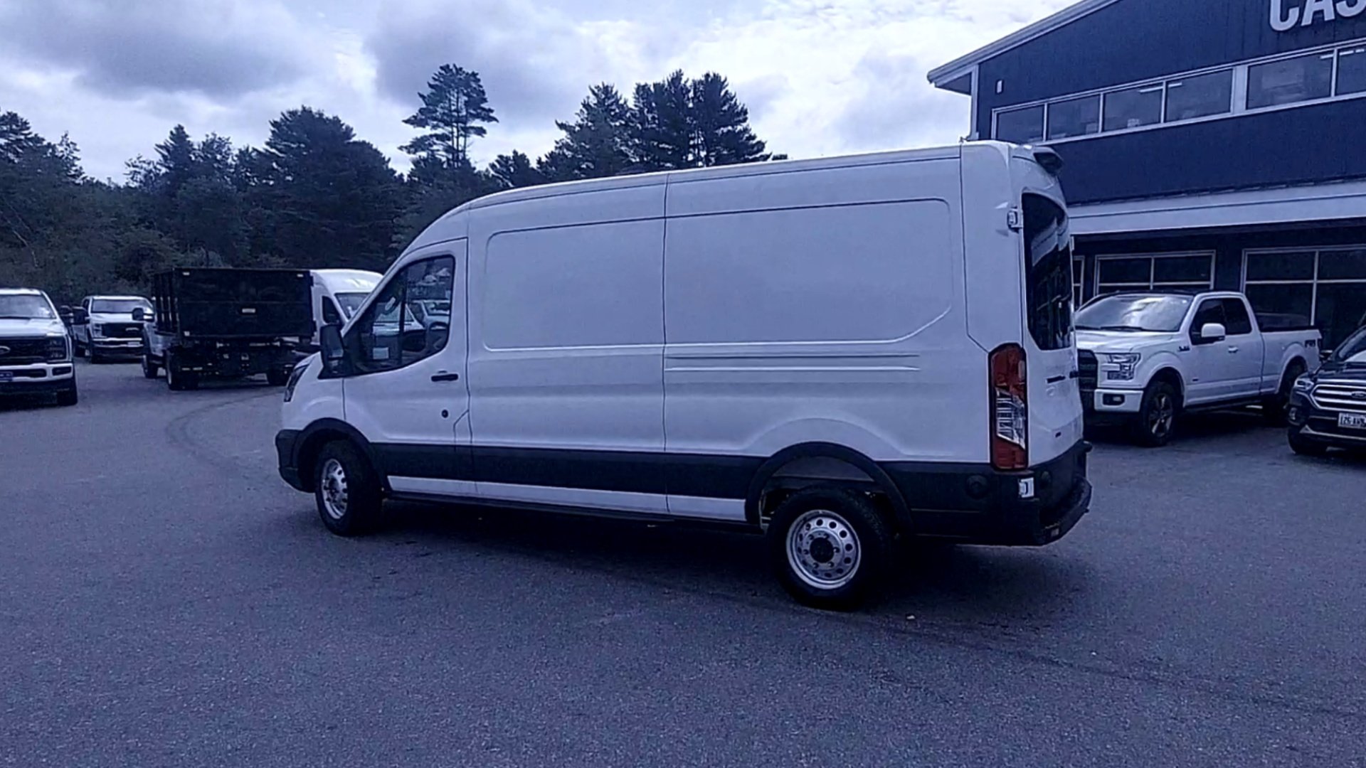 New 2026 Ford Transit 250 Medium Roof Empty Cargo Van - photo 5