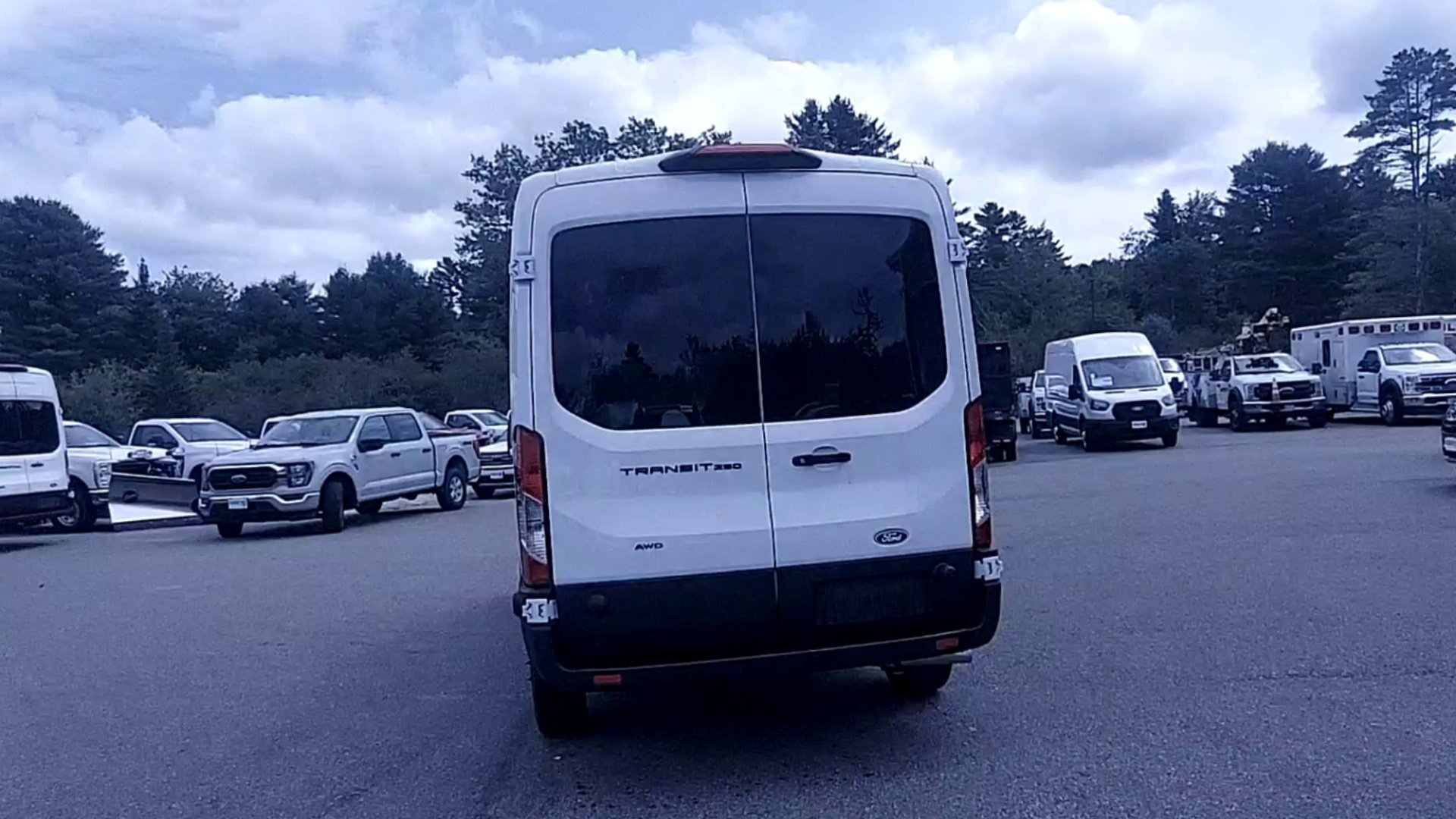 New 2026 Ford Transit 250 Medium Roof Empty Cargo Van - photo 8