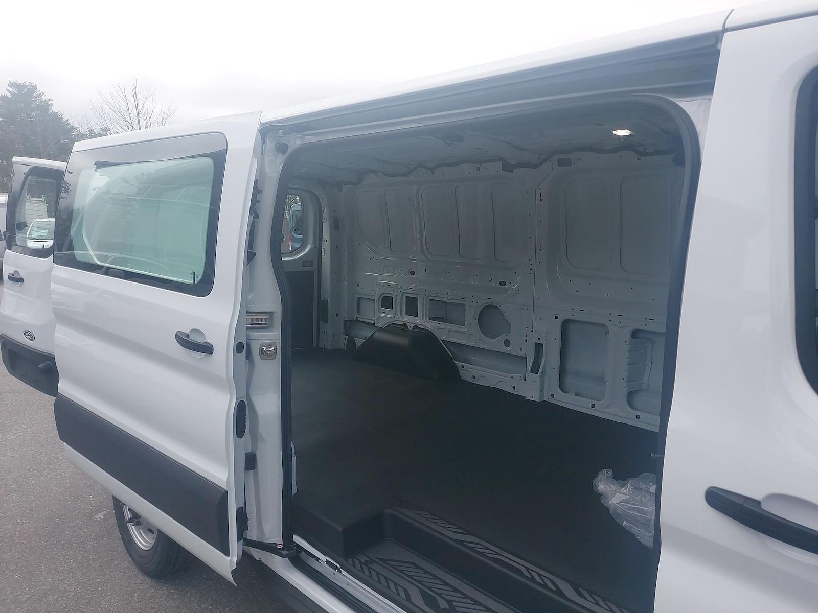 New 2026 Ford Transit 250 Low Roof Empty Cargo Van - photo 4