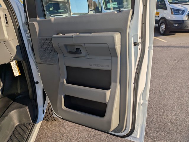 New 2026 Ford E-350 - photo 2