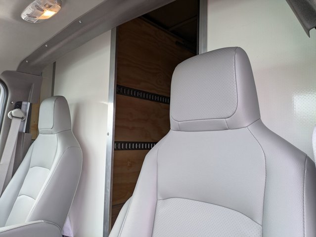 New 2026 Ford E-350 Cutaway - photo 24