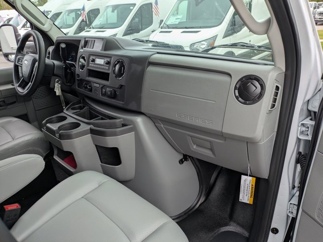 New 2026 Ford E-350 Cutaway - photo 30