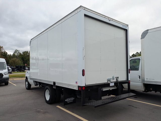 New 2026 Ford E-350 Cutaway - photo 4