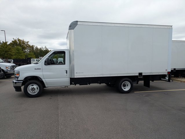 New 2026 Ford E-350 Cutaway - photo 5