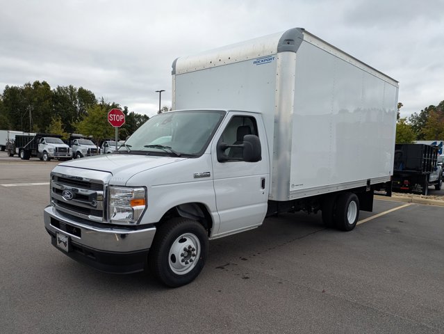 New 2026 Ford E-350 Cutaway - photo 6