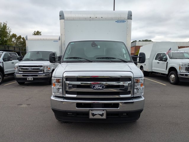 New 2026 Ford E-350 Cutaway - photo 7