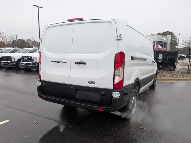 New 2026 Ford Transit 250 Low Roof Empty Cargo Van - photo 4