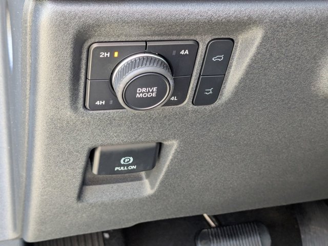 New 2026 Ford Expedition Platinum - photo 16