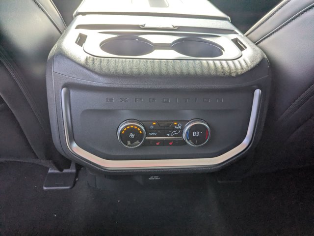 New 2026 Ford Expedition Platinum - photo 27