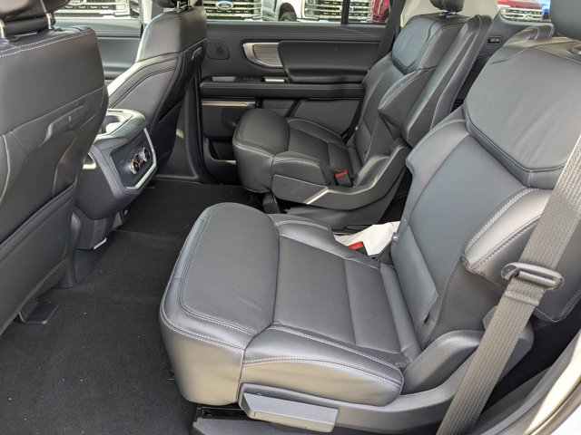 New 2026 Ford Expedition Platinum - photo 28