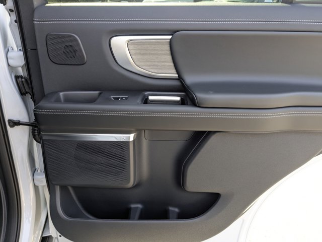 New 2026 Ford Expedition Platinum - photo 36