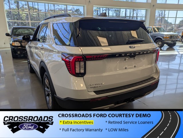New 2026 Ford Explorer ACTIV - photo 4