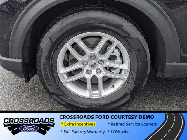 New 2026 Ford Explorer ACTIV - photo 10