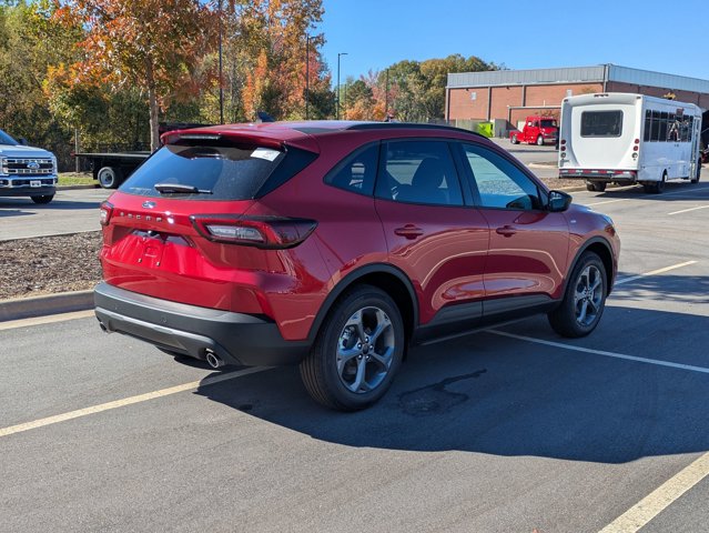 New 2026 Ford Escape ST-Line - photo 3