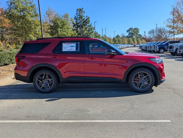 New 2026 Ford Explorer - photo 2