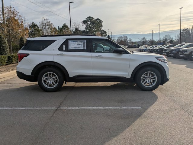 New 2026 Ford Explorer - photo 2