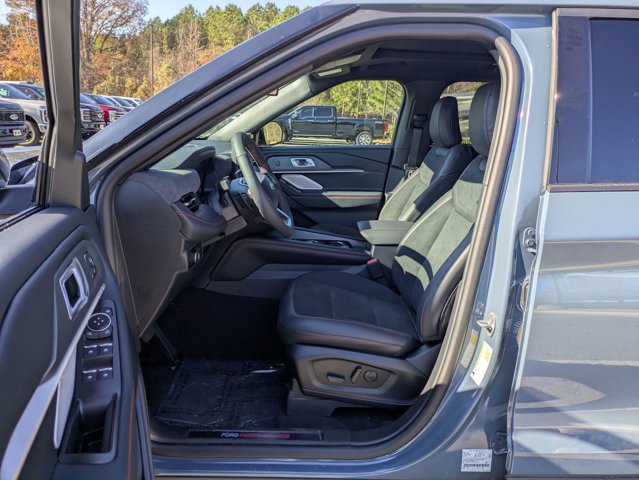 New 2026 Ford Explorer ST - photo 10