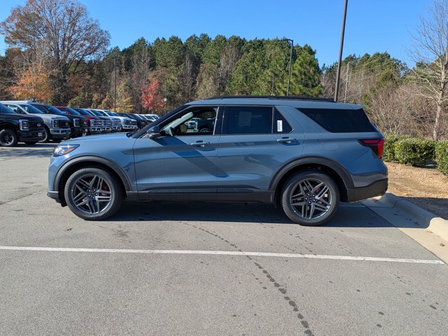 New 2026 Ford Explorer ST - photo 5