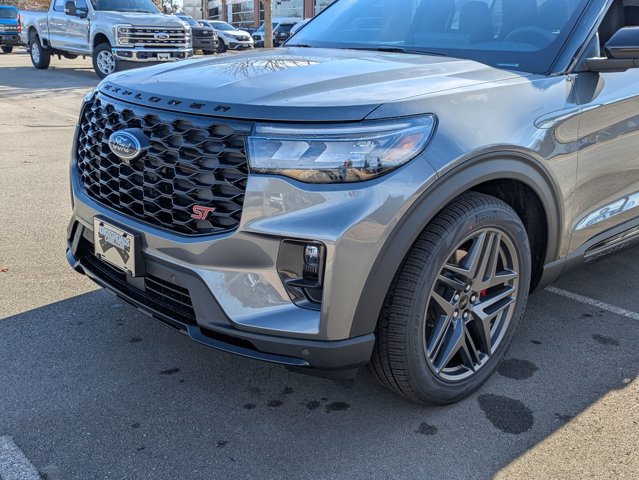 New 2026 Ford Explorer ST - photo 8