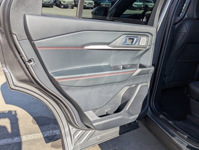 New 2026 Ford Explorer ST - photo 28