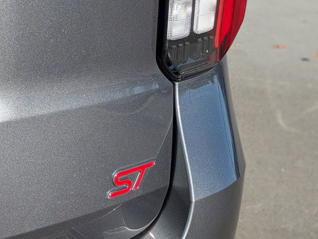 New 2026 Ford Explorer ST - photo 31