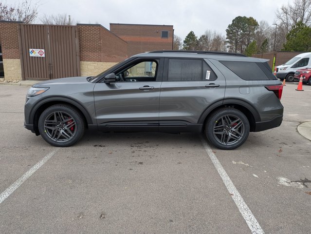 New 2026 Ford Explorer ST - photo 5