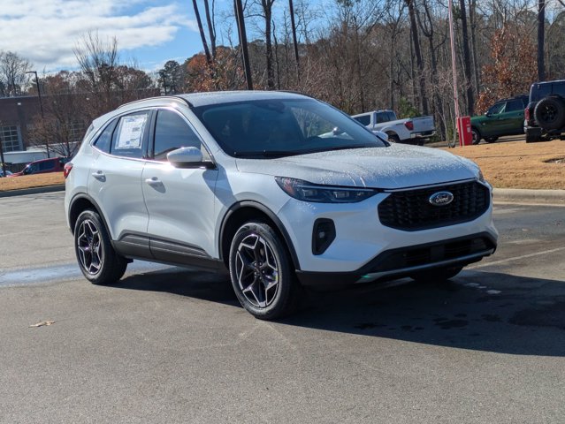 New 2026 Ford Escape - photo 2