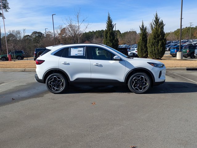 New 2026 Ford Escape Platinum - photo 3