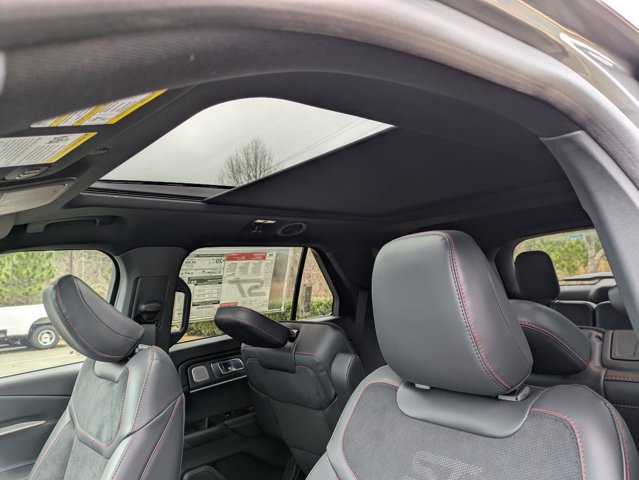 New 2026 Ford Explorer ST - photo 25