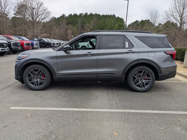New 2026 Ford Explorer ST - photo 5
