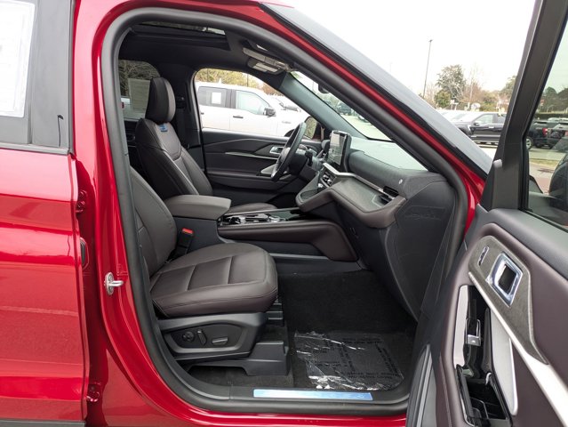 New 2026 Ford Explorer Platinum - photo 37