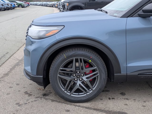 New 2026 Ford Explorer ST - photo 9