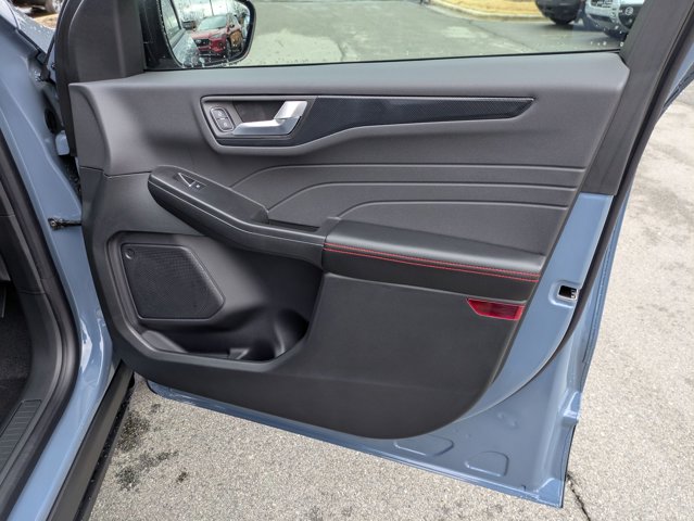 New 2026 Ford Escape ST-Line - photo 36