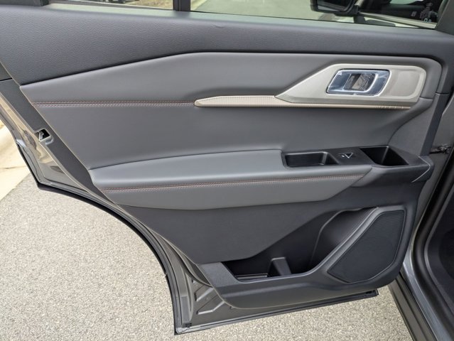 New 2026 Ford Explorer ACTIV - photo 27