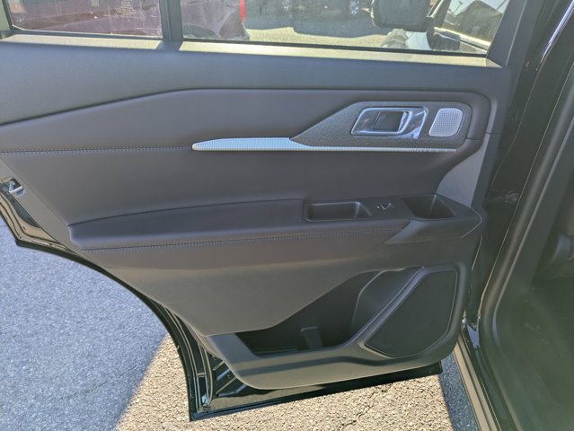 New 2026 Ford Explorer Platinum - photo 26