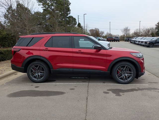 New 2026 Ford Explorer - photo 2