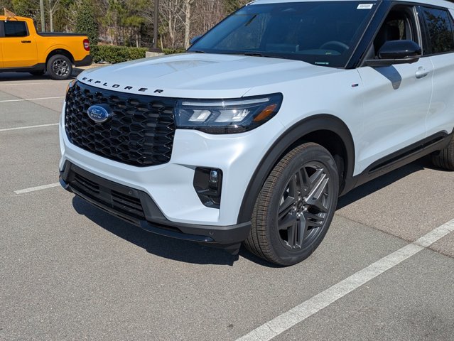 New 2026 Ford Explorer ST-Line - photo 10