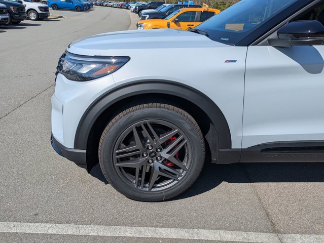 New 2026 Ford Explorer ST-Line - photo 11