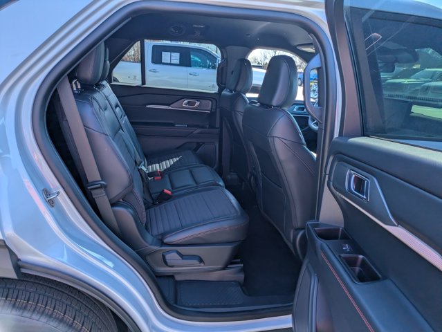 New 2026 Ford Explorer ST-Line - photo 34
