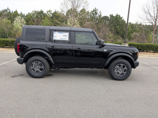 New 2026 Ford Bronco - photo 2