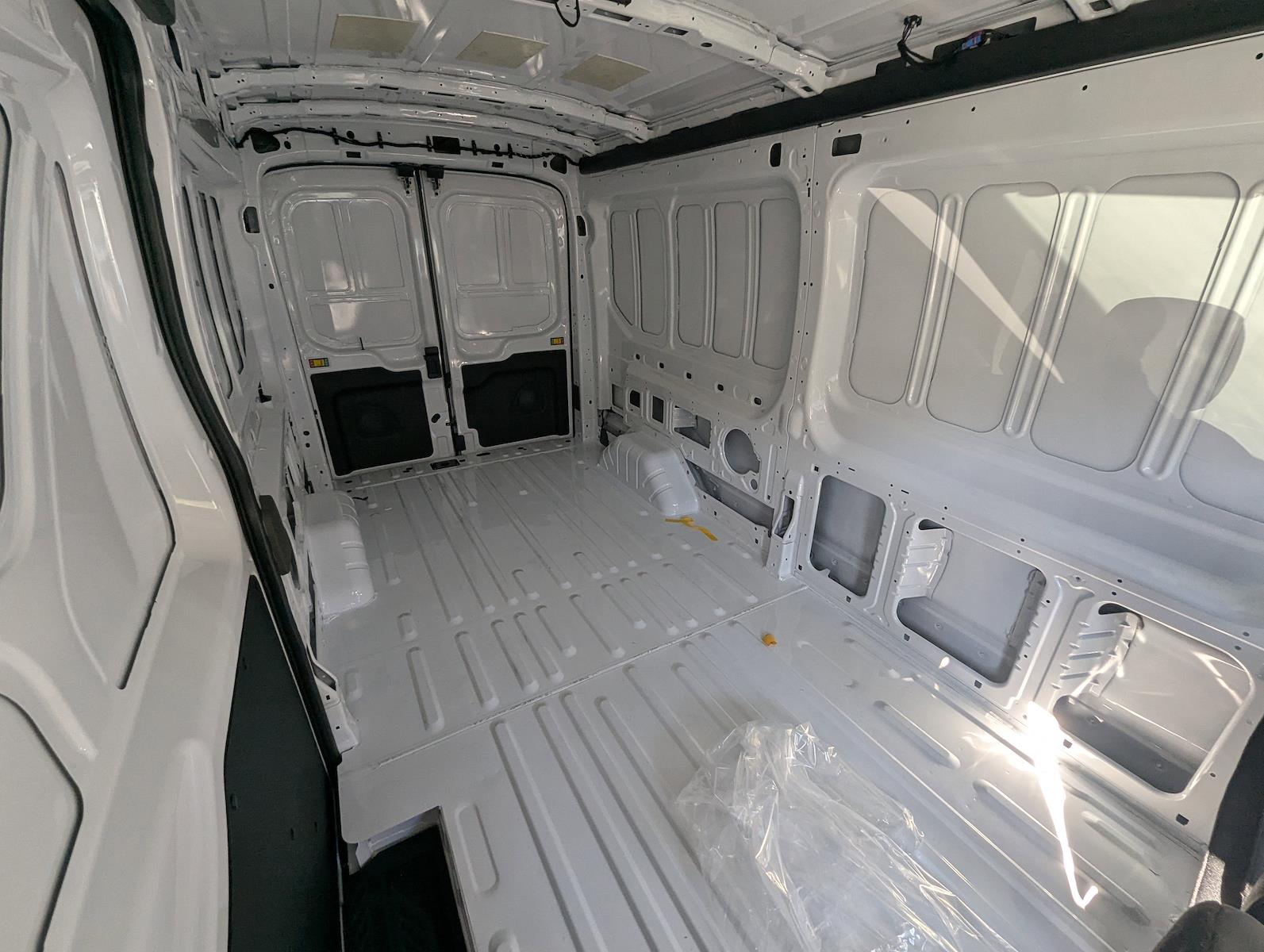 New 2026 Ford Transit 250 - photo 2
