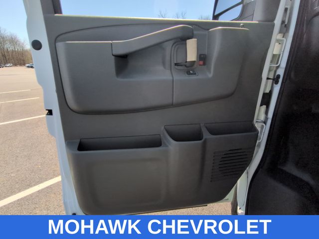 New 2025 Chevrolet Express 3500 Empty Cargo Van - photo 11